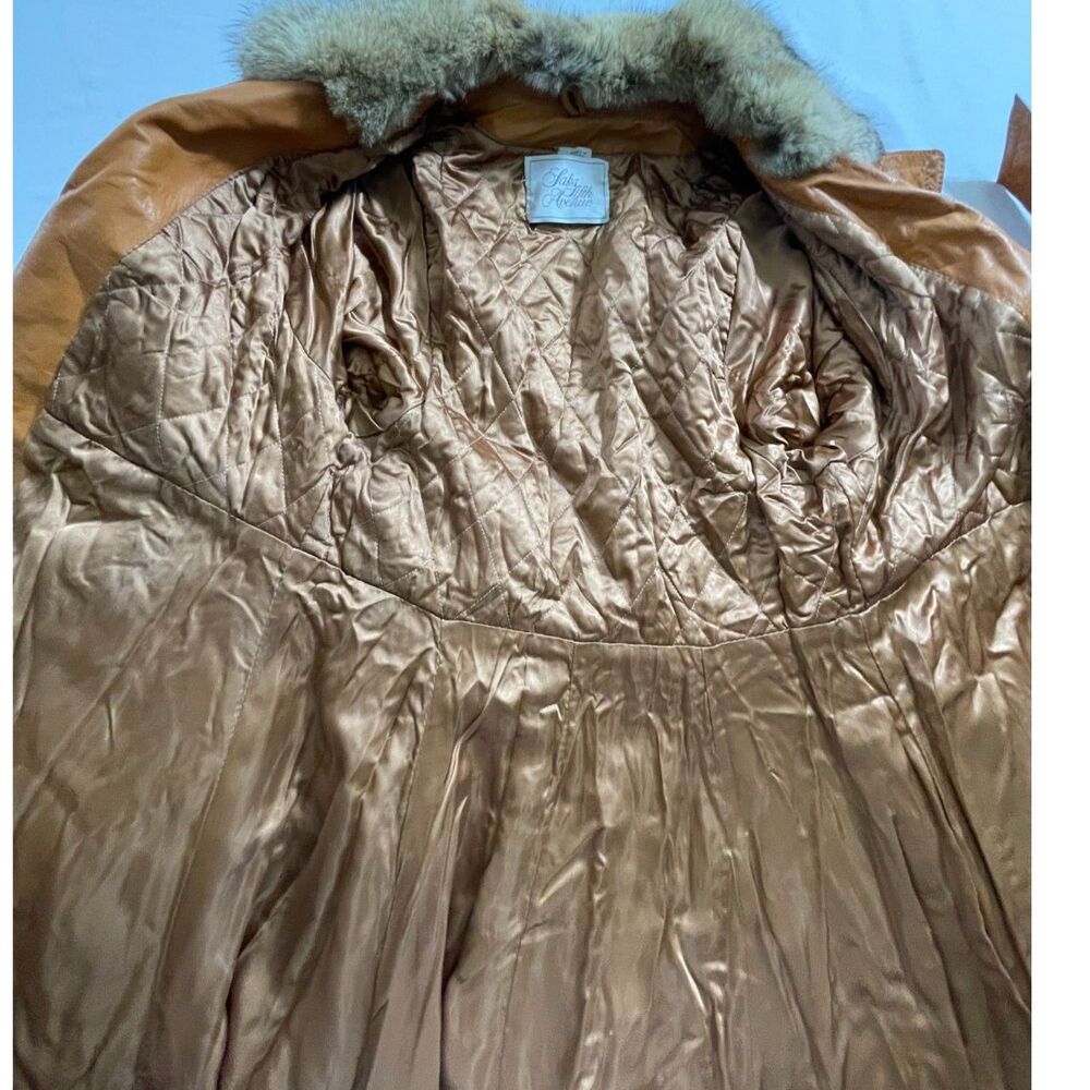 Vintage SAKS 5th Ave LEATHER Women's JACKET Coat Size 12 Fur Tailored Belted - Picture 4 of 16